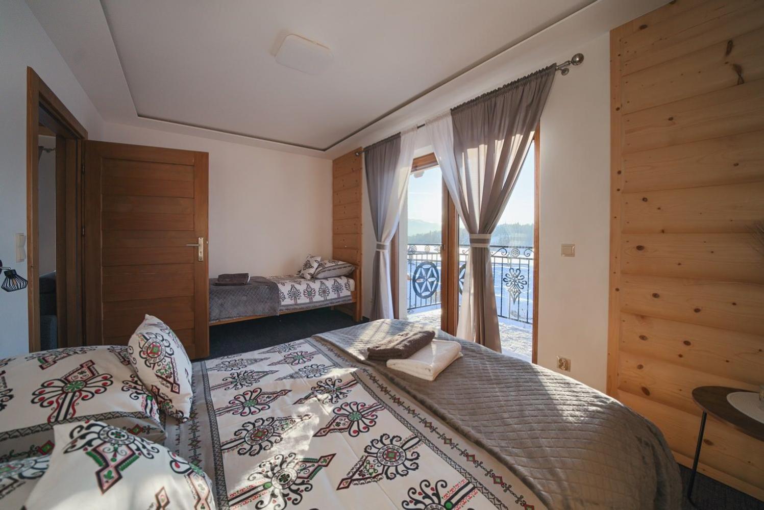 בוקוווינה טטז'אנסקה Willa Pasieka Apartamenty Domki מראה חיצוני תמונה